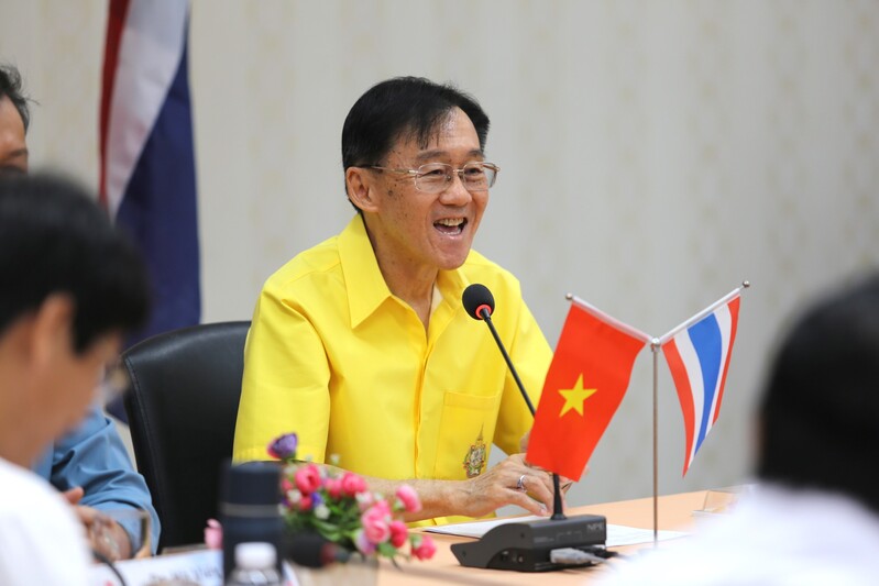 ม.นครพนม ต้อนรับคณะนักวิจัยจากมหาวิทยาลัยการศึกษาเว้ สาธารณรัฐสังคมนิยมเวียดนาม