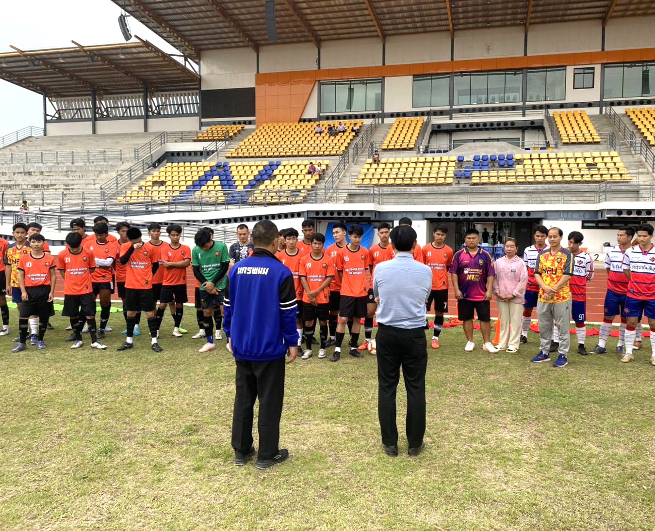 ม.นครพนม ทีมฟุตบอล NPU นครพนม ยูไนเต็ด ซักซ้อมการแข่งขันกีฬาฟุตบอลลีกสมัครเล่น รายการไทยแลนด์ เซมิโปร ลีก ฤดูกาล 2567/2568 เตรียมเยือนทีม จ.หนองบัวลำภู วันที่ 16 มีนาคม นี้