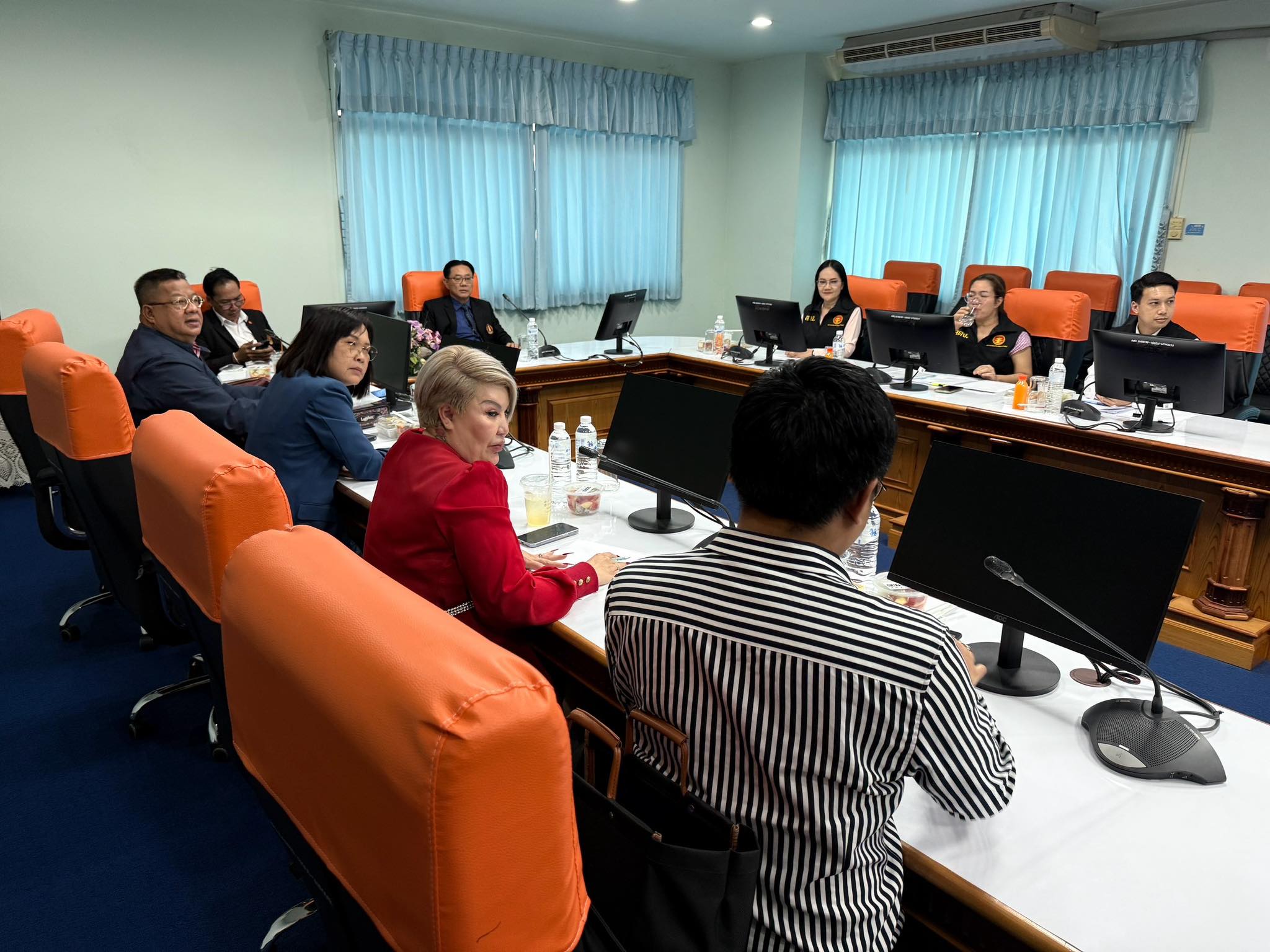 ม.นครพนม แสดงความโปร่งใสในการทำงาน รับการปิดตรวจรายงานการเงินจากสำนักงานตรวจเงินแผ่นดิน