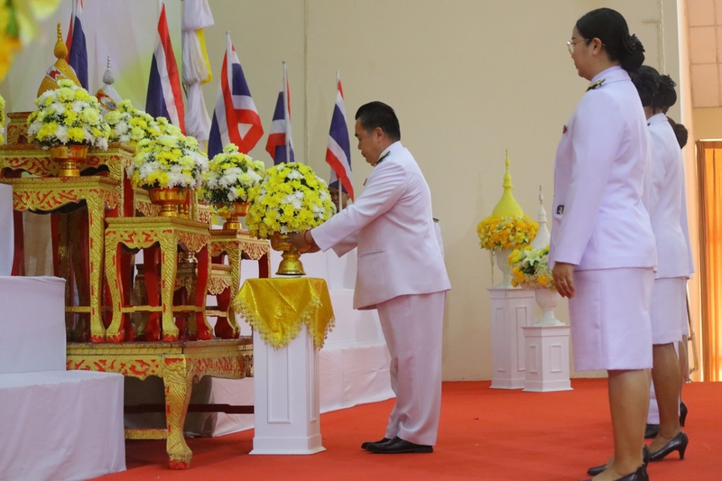 มหาวิทยาลัยนครพนมร่วมพิธีถวายพระราชสักการะ