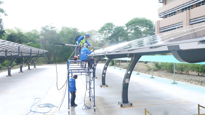 คณะวิทยาศาสตร์ จัดอบรมการใช้พลังงานทดแทนระบบผลิตไฟฟ้าจากพลังงานแสงอาทิตย์ ขานรับนโยบายด้านพลังงานของประเทศ