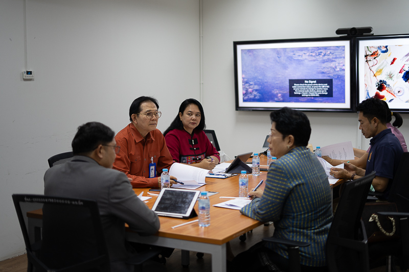 มหาวิทยาลัยนครพนม จัดประชุมคณะกรรมการพิจารณารางวัล “100 เกียรติคุณ” ศิษย์เก่าดีเด่น ประจำปีการศึกษา 2567 ครั้งที่ 1/2568