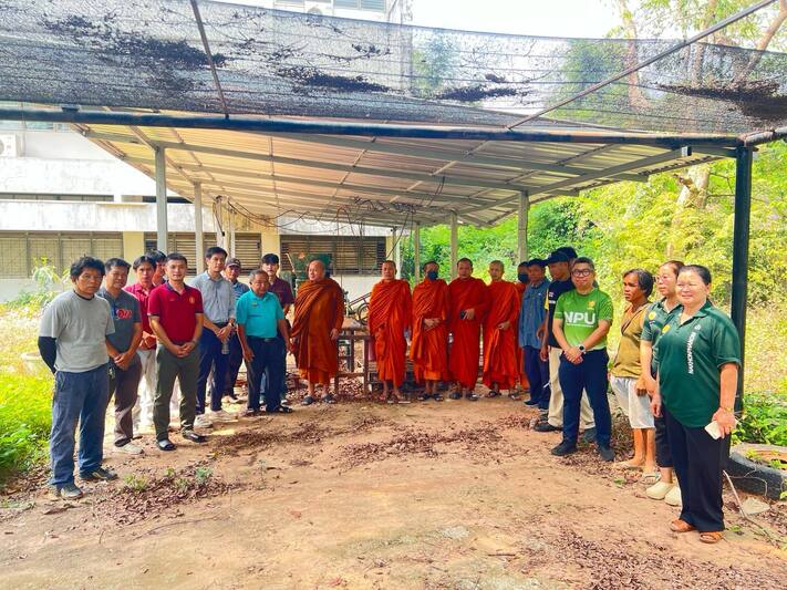 คณะเทคโนโลยีอุตสาหกรรม นำอิฐมอญดินเผาจากงานวิจัย วช. มอบแก่ชุมชนบ้านนาหลวงเพื่อเป็นวัสดุจัดสร้างพระอุโบสถ