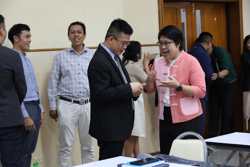 ม.นครพนม ต้อนรับบุคลากรใหม่ เติมพลัง สร้างแรงบันดาล ร่วมเดินหน้าขับเคลื่อนมหาวิทยาลัยสู่อนาคตที่ยั่งยืน