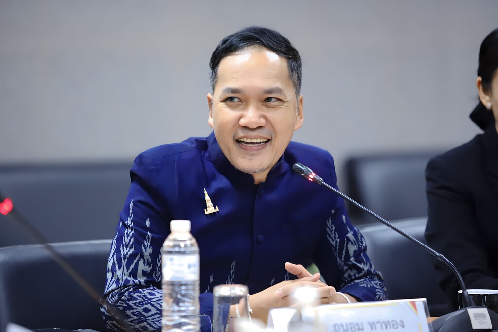 ม.นครพนม ให้การต้อนรับผู้ว่าราชการจังหวัดนครพนม ในการตรวจราชการ ประจำปีงบประมาณ พ.ศ. 2568