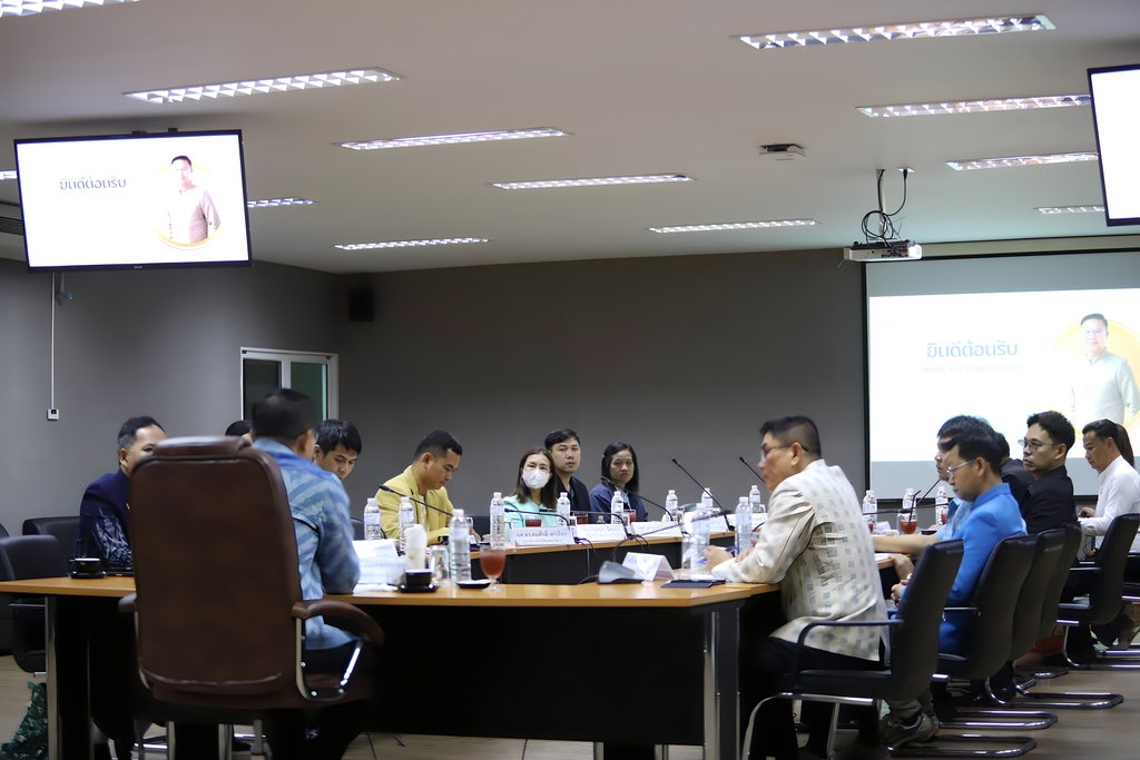 ม.นครพนม ให้การต้อนรับผู้ว่าราชการจังหวัดนครพนม ในการตรวจราชการ ประจำปีงบประมาณ พ.ศ. 2568