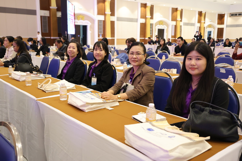 สำนักวิทยบริการ ม.นครพนม เจ้าภาพสัมมนาห้องสมุดอุดมศึกษาพลิกโฉมสู่ยุคดิจิทัล