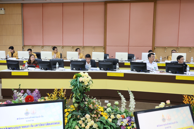 ลงนาม MOU ร่วมผลิตแพทย์ พัฒนาระบบสุขภาพปฐมภูมิในภูมิภาค