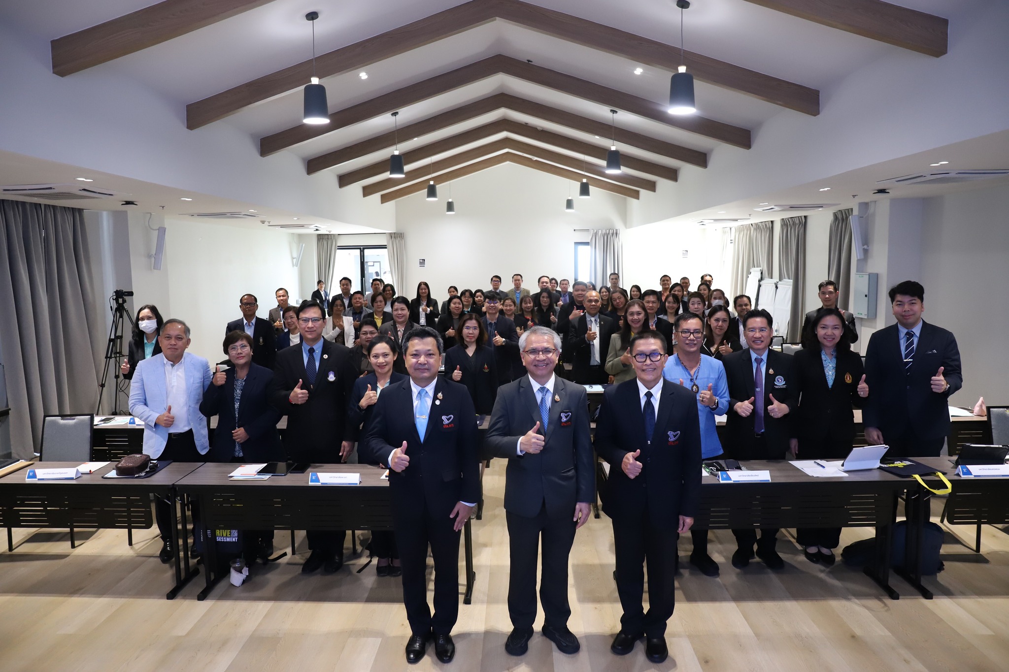 มหาวิทยาลัยนครพนมร่วมถอดบทเรียนยกระดับคุณภาพการศึกษา สู่ความยั่งยืน