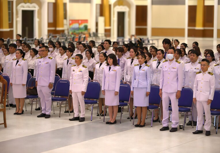 วางพานพุ่มถวายสักการะ เนื่องในงานสัปดาห์วิทยาศาสตร์ ประจำปี 2568