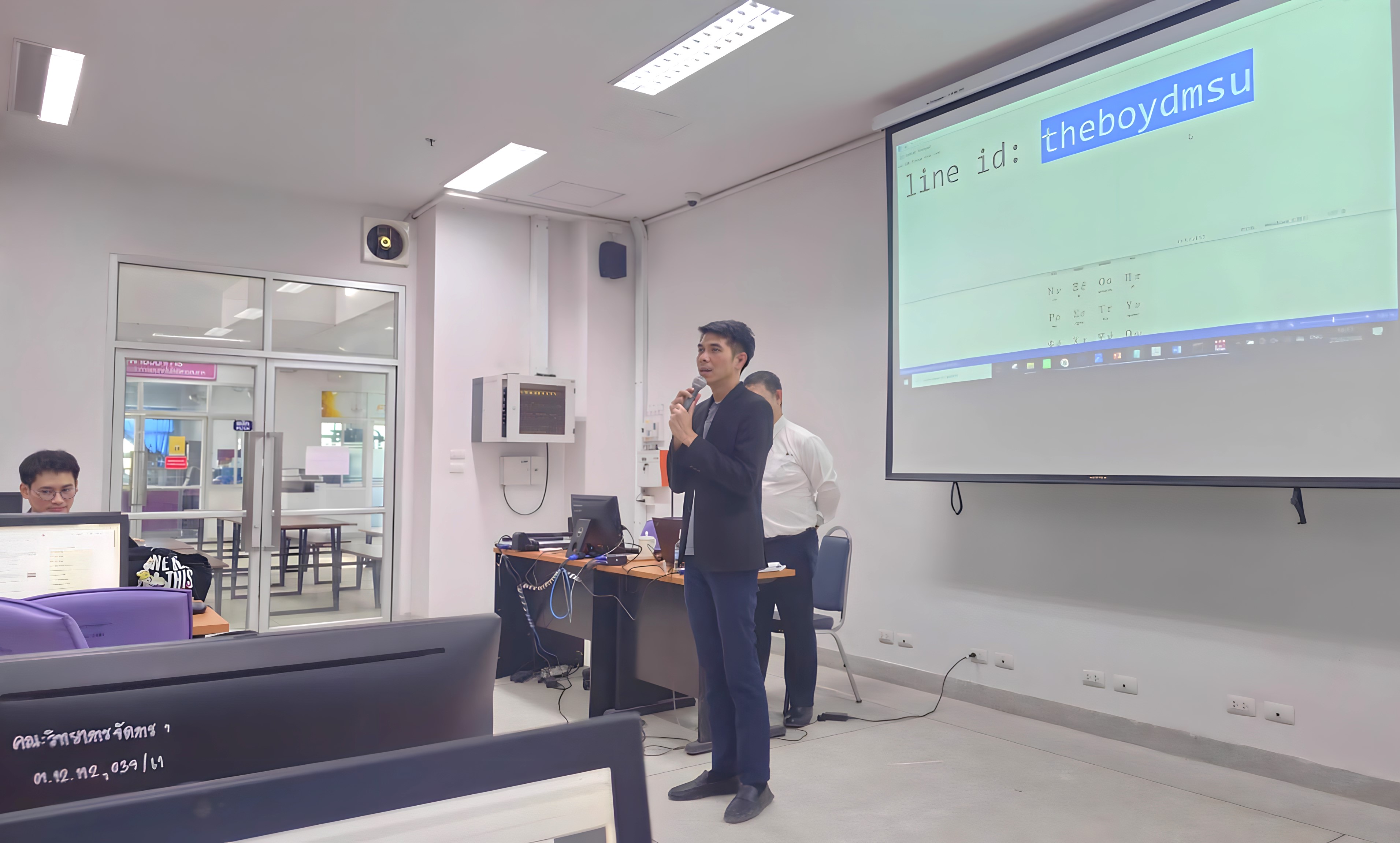 กองบริหารวิชาการ จัดอบรมเชิงปฏิบัติการ “การวิเคราะห์โมเดลสมการโครงสร้างเพื่อการวิจัย”