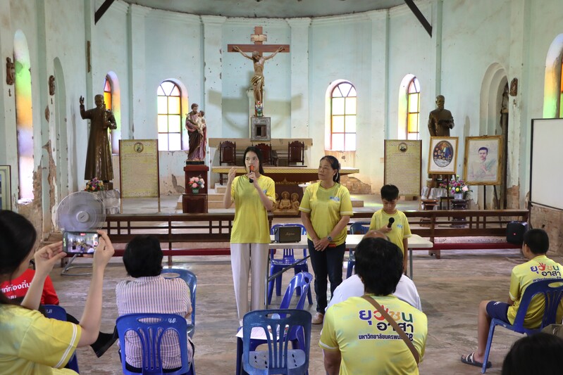 เสวนา “การเพิ่มศักยภาพนักเล่าเรื่องท้องถิ่น 2 รุ่น 2 ภาษา” หนุนการท่องเที่ยวเชิงสร้างสรรค์ชุมชนคาทอลิกบ้านคำเกิ้ม