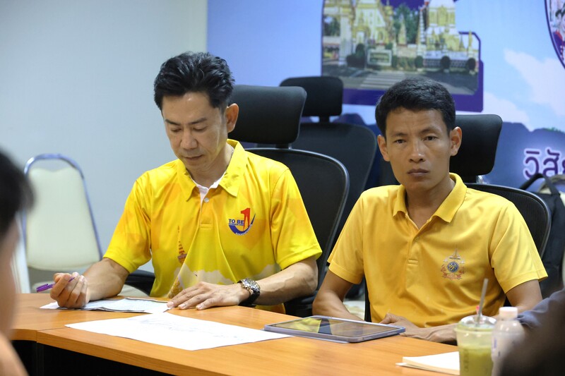 ประชุมติดตามความพร้อมการออกแบบซุ้มเรือไฟ เตรียมต้อนรับมหกรรมไหลเรือไฟโลก 2568