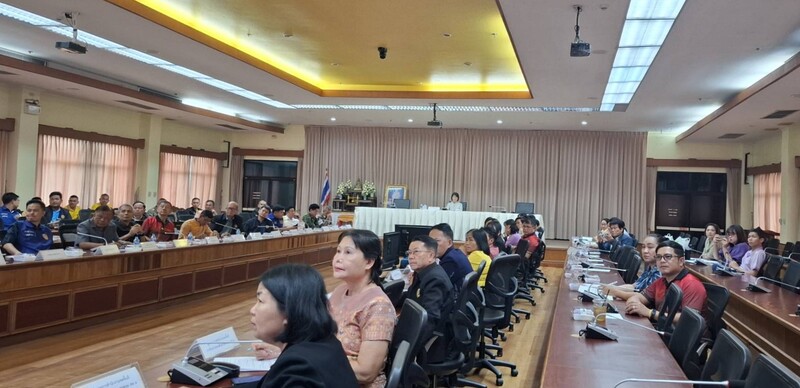 ม.นครพนม ร่วมประชุมคณะอนุกรรมการดำเนินการขับเคลื่อนกิจกรรมยกระดับเทศกาลเรือไฟโลก