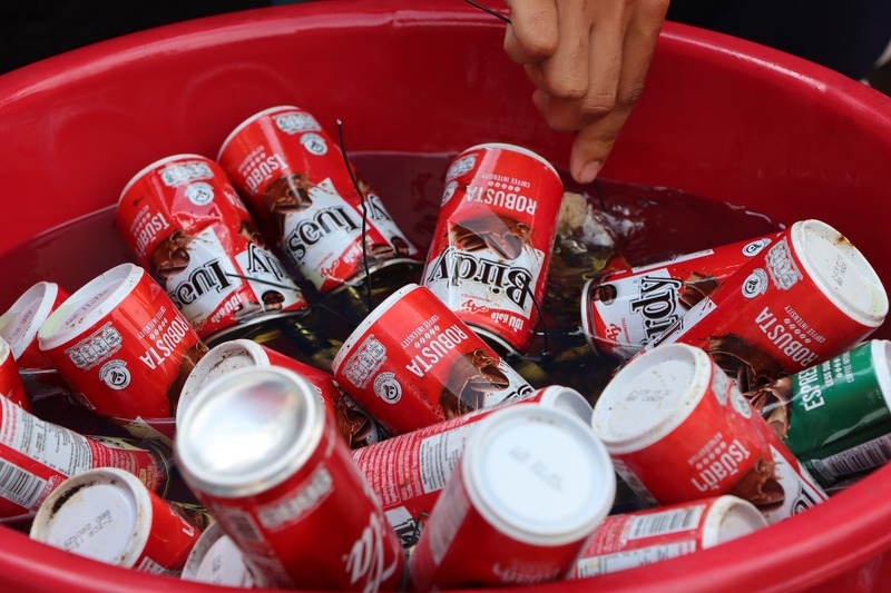 Scoop : แสงไฟจากกระป๋องเครื่องดื่ม สู่เรื่องเล่าเรือไฟ ม.นครพนม