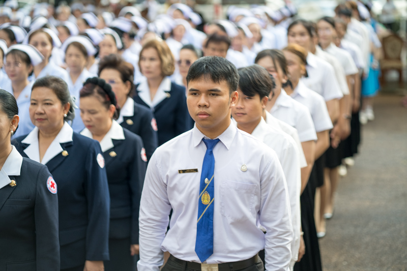 มหาวิทยาลัยนครพนม ร่วมพิธีวางพวงมาลาเนื่องในวันมหิดล ประจำปี 2568