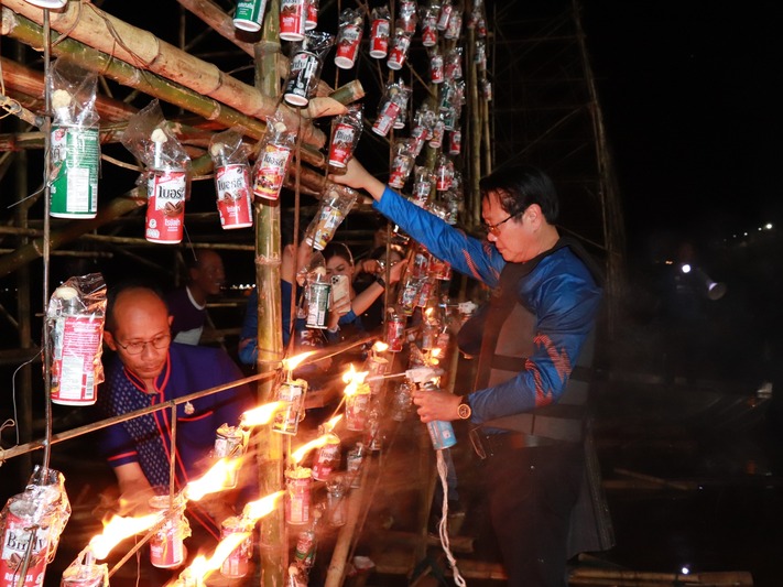 Scoop : เรือไฟแห่งศรัทธา เรื่องเล่าสายน้ำโขง