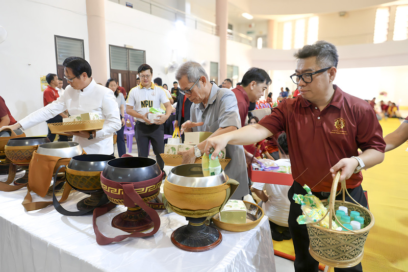 พิธีทำบุญตักบาตร เนื่องในวันสถาปนาครบรอบ 9 ปี คณะวิศวกรรมศาสตร์