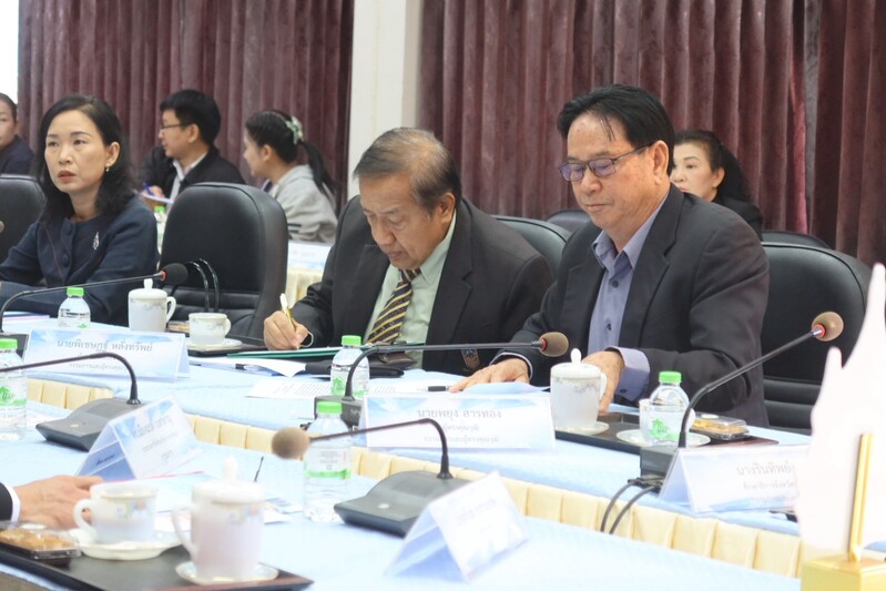 ม.นครพนม ร่วมประชุม กศจ. นครพนม ครั้งที่ 7/2568 ขับเคลื่อนนโยบายการศึกษา และพิจารณาแผนรับนักเรียนปี 2569