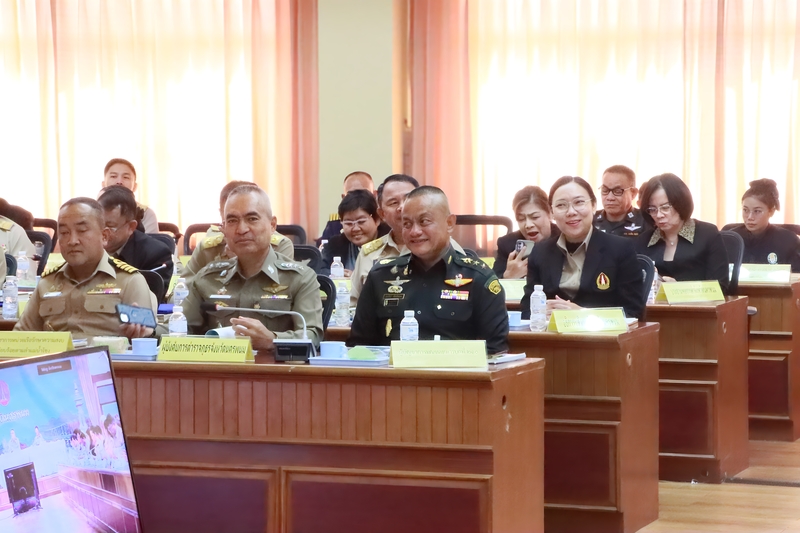 ม.นครพนม ร่วมประชุมคณะกรมการจังหวัดประจำเดือนพฤศจิกายน ขับเคลื่อนการพัฒนาจังหวัดตามนโยบายรัฐบาล