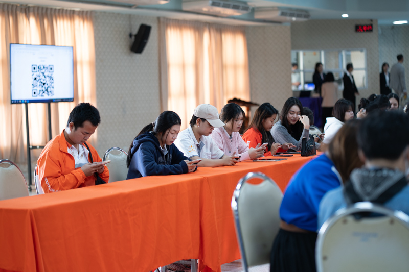 ม.นครพนม จัดสัมมนา “การส่งเสริมความเป็นพลเมืองกับการมีส่วนร่วมในการปกครองท้องถิ่นไทย”