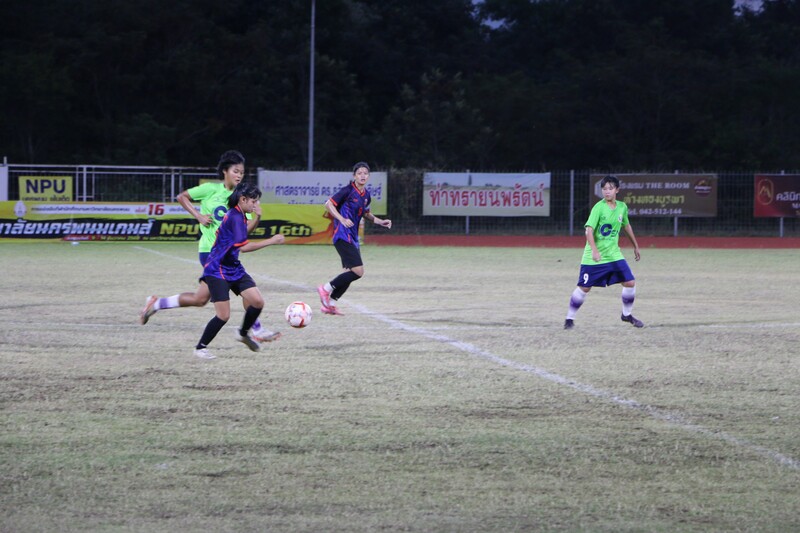 ม.นครพนม ร่วมจัดฟุตบอล 4 เส้า เยาวชนหญิง ชิงถ้วยเกียรติยศนายกรัฐมนตรี เตรียมทัพสู่ “หนองหารเกมส์” ระหว่างวันที่ 4–18 มกราคม 2569 ที่จังหวัดสกลนคร