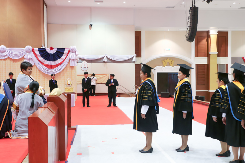 ม.นครพนม จัดซ้อมใหญ่พิธีพระราชทานปริญญาบัตร ประจำปีการศึกษา 2567 เตรียมความพร้อมบัณฑิตสู่พิธีสำคัญ