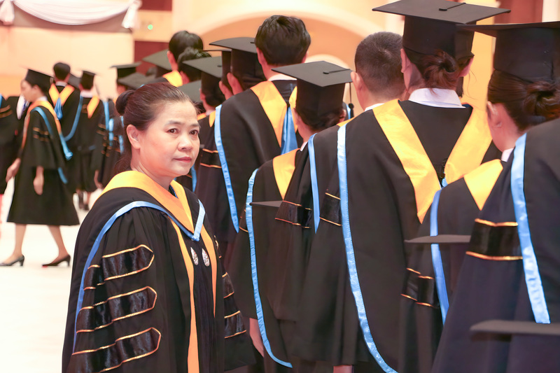 ม.นครพนม จัดซ้อมใหญ่พิธีพระราชทานปริญญาบัตร ประจำปีการศึกษา 2567 เตรียมความพร้อมบัณฑิตสู่พิธีสำคัญ