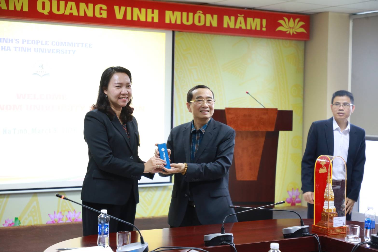 ม.นครพนม กระชับสัมพันธ์ ม.ฮาติงห์ เวียดนาม หารือความร่วมมือทางวิชาการเดินหน้าพัฒนาการศึกษา