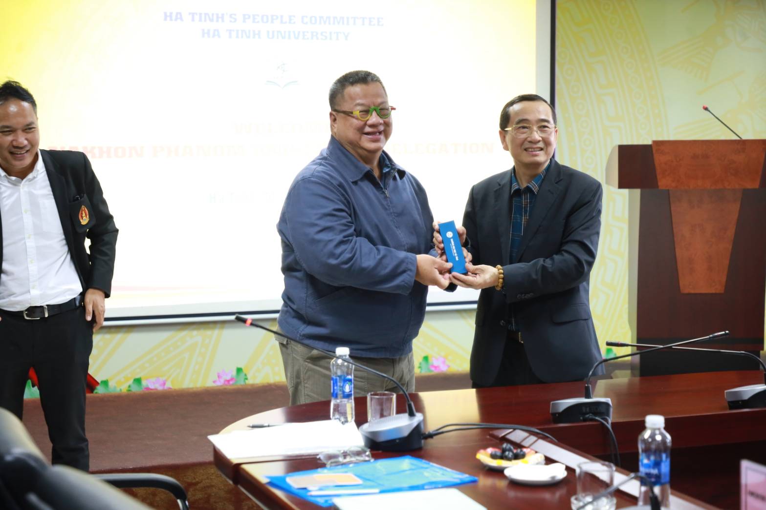 ม.นครพนม กระชับสัมพันธ์ ม.ฮาติงห์ เวียดนาม หารือความร่วมมือทางวิชาการเดินหน้าพัฒนาการศึกษา