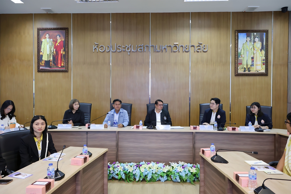 ม.นครพนม ศึกษาดูงาน ม.กาฬสินธุ์ แลกเปลี่ยนเรียนรู้ด้านสื่อสารองค์กร