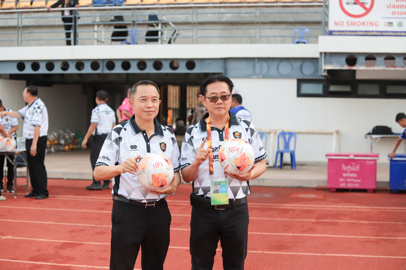 อธิการบดี มนพ. นำทัพผู้บริหารและบุคลากรร่วมลุ้นเชียร์ NPU นครพนมยูไนเต็ด นัดเปิดสนามไทยแลนด์ เซมิ-โปร ลีก 2026