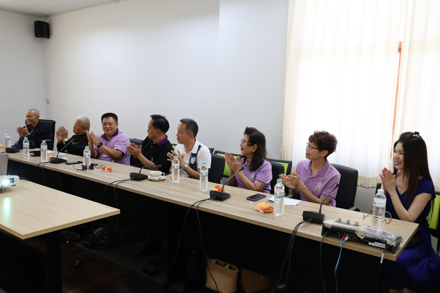 คณะศิษย์เก่า มหาวิทยาลัยเชียงใหม่ เข้าร่วมแสดงความยินดีกับมหาวิทยาลัยนครพนม เนื่องในโอกาสได้รับอนุมัติโครงการจัดตั้งคณะแพทยศาสตร์