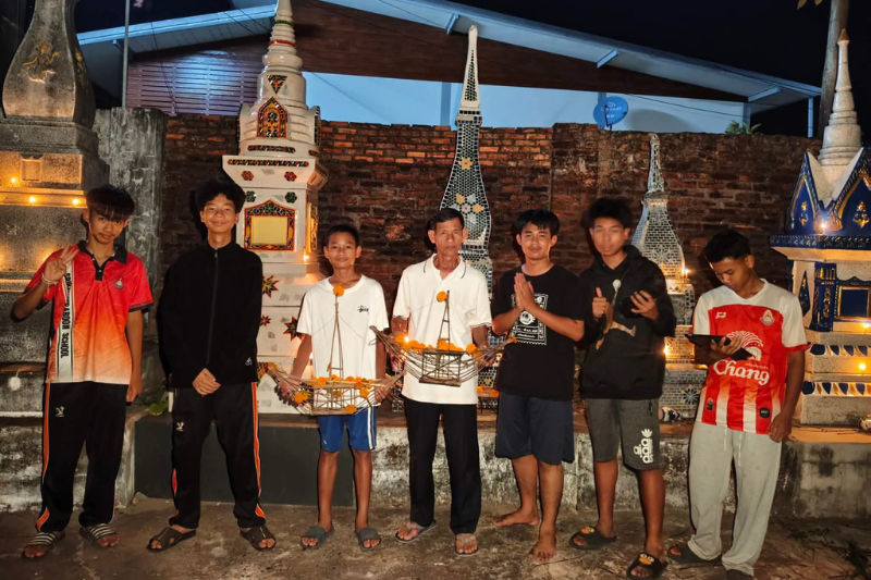 ขอแสดงความยินดีกับทีม Sangsintproduction คว้ารางวัลชนะเลิศ การประกวดภาพยนตร์สั้น หัวข้อ เยาวชนสร้างสื่อ สื่อสร้างชุมชน